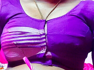 Hot and Sexy Aunty Had Sex with Her Stepcousin