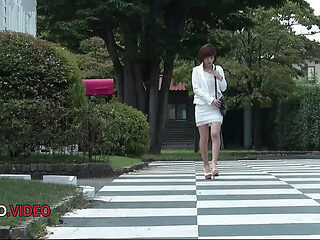 Risa Mizuki Sloppy Blowjob - Hot Japanese Wife Cheating Uncensored JAV