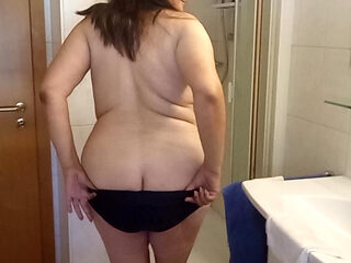German BBW MILF 53 with natural tits & soft belly takes a shower