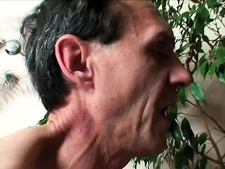 Blonde Teen Stepniece Loses Innocence To Giant Cock