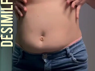 Bhabhi Selfie Boobs Show