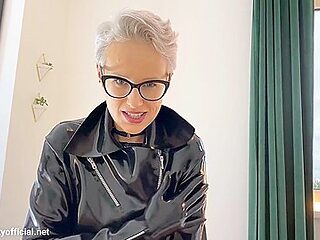 Fetish Massage Angel Wicky - Welli Angel