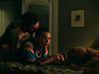 Frankie Shaw Sex Scene from 'SMILF' On ScandalPlanet.Com