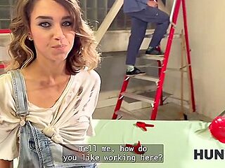 Teen 18+ Used Her Tight Pussy To Have Fun At Her Work Shift