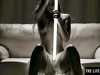 Hot Naked Brunette Fingerbangs Herself To An Intense Orgasm