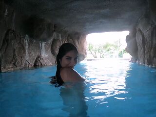 Solo chick having fun while fingering herself in the pool - Kiera