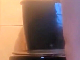 Home-grown Student! Butting in the Bathroom with My Classmate with the Pe Uniform on!