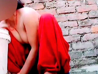 Hot Sexy Lavanya Is Taking a Bath by Rubbing Her Sexy Body, She Is a Very Beautiful Hot Sexy Girl, Taking off All the Clothes Fr