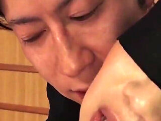 Erotic Drama Theater a Sensual Encounter with a Graceful Inn Proprietress -scene.4