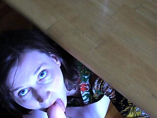 Amateur blondes pov blowjob and hardcore fun with lucky dude