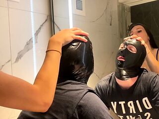 Brunette Amateur MILF Hottie