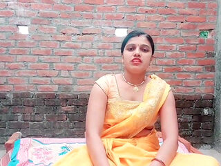 Watching Indian outdoor stepmom take a hot bath makes her stepson go crazy for fucking her