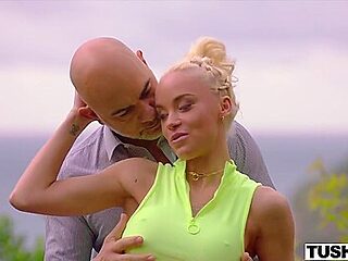 Lara Frost Gets Flexible During Anal Hardcore At