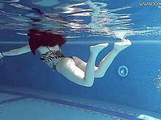 Hot Spanish Babe Underwater - Diana Rius