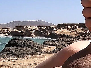 Nasty Girl Gave Me Stunning Handjob at a Nude Beach with a Huge Cumshot