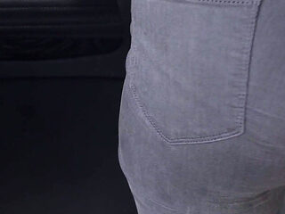 Amateur MILF Teases Perfect Ass in Super Tight Jeans and Panties Line