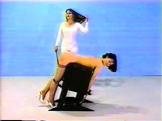 Amateur brunette lesbians on cam