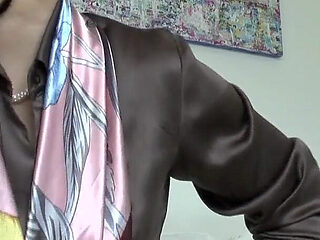 With the Sound of My Watches, I'll Bring You to Climax! Lady Victoria Valente