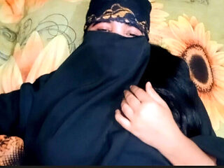 Desi Hijabi Teen Fucks Hard in Homemade Bangladeshi Sex Video