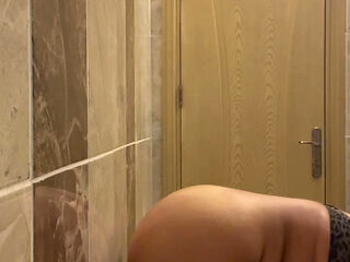 Banu cums in the bathroom