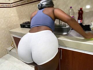 Big Ass TS Maid Omaira Berbatov Makes IamYansha Cum Quickly