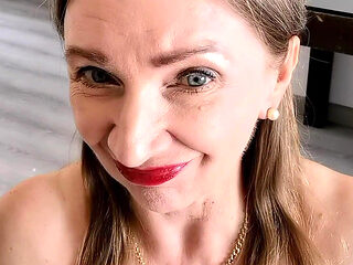 Mature Secretary Seduce Her Boss