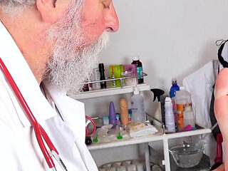 Teen nerd girl fingered to orgasm by two old doctors