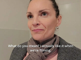 Stranger Fuck: Hot MILF Asks For Doggy Style & Big Ass Creampie in Kitchen