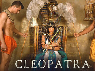 X Virtual 32 Cleopatra in 180°