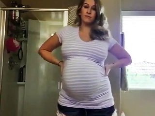 Sexy Baby Mommy