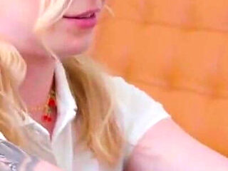 Her Bffs Got Her Ready for Her First Dildo, Now She Wants to Share Her Boyfriend's Big Dick