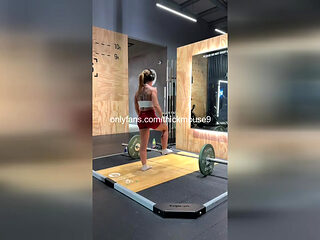 Buff Teen Deadlift Accident: Creamy Squirt TikTok Live