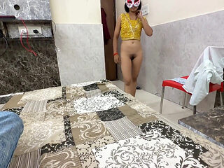 When the Stepsister Made a Wrong Gesture to the Stepbrother, the Stepbrother Also Did Not Let the Opportunity Pass