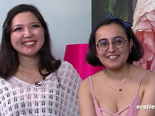 Ersties - Heiße lesbische Action mit Ameliya und Jasmina