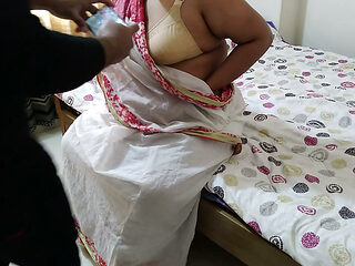 Neighbor Stripping Her Saree & Fucked in Bed - Indian Desi Stepaunty