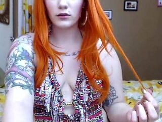 Skinny pierced amateur redhead rough fucking huge toys