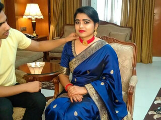 Indian Bhabhi Fucked Hard For Money - Big Natural Tits Doggy Style Homemade Sex