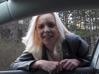 A couple fucked in leather clothes, with intense pussy licking