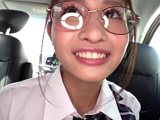 Soft Halo-can You Handle How This Sweet Muse Finishes Her Drink on Camera? Chapter-5