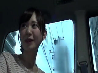 Momoka - Housewife Pick-up Vol. 1