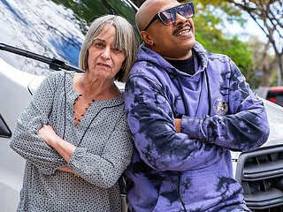 Granny Anal Destruction: BBC Stretches Mature Ass in Van