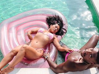 House of Love and Lustery Ep 4-5 kinky shoot and cakesitting