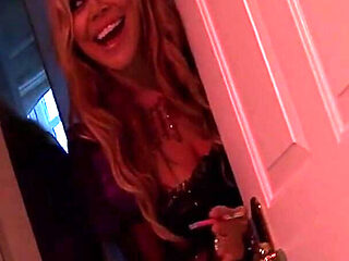 Endless Trios Scene-1_busty Blonde MILFs Alicia Rhodes&brooke Jameson Enjoy a Threesome in the Bathtub, Clothed