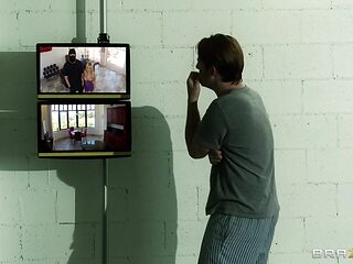 A Pussy In The Panic Room With Jordan Ash, Amy Brooke - Brazzers