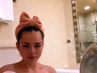 Leann amateur beautiful brunette with big boobs