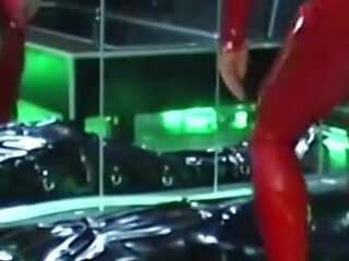 Rubber mummification part 1