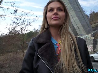 Zlata Shine’s Blonde Passion in Public Heat