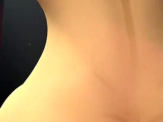 Starfire Spreads Her Legs in the Office