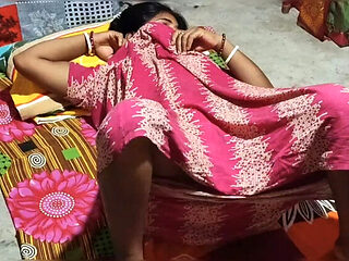 Bengali Bhabhi Family Taboo Sex Loud Moaning - Doggy Style Fucking With Huge Booty Desi Aunty