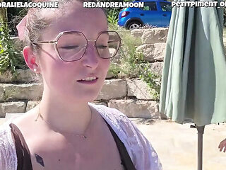 Redandreamoon & Coralielacoquine French Vlog: Poolside Blowjob and Handjob with BBW Nude Fun